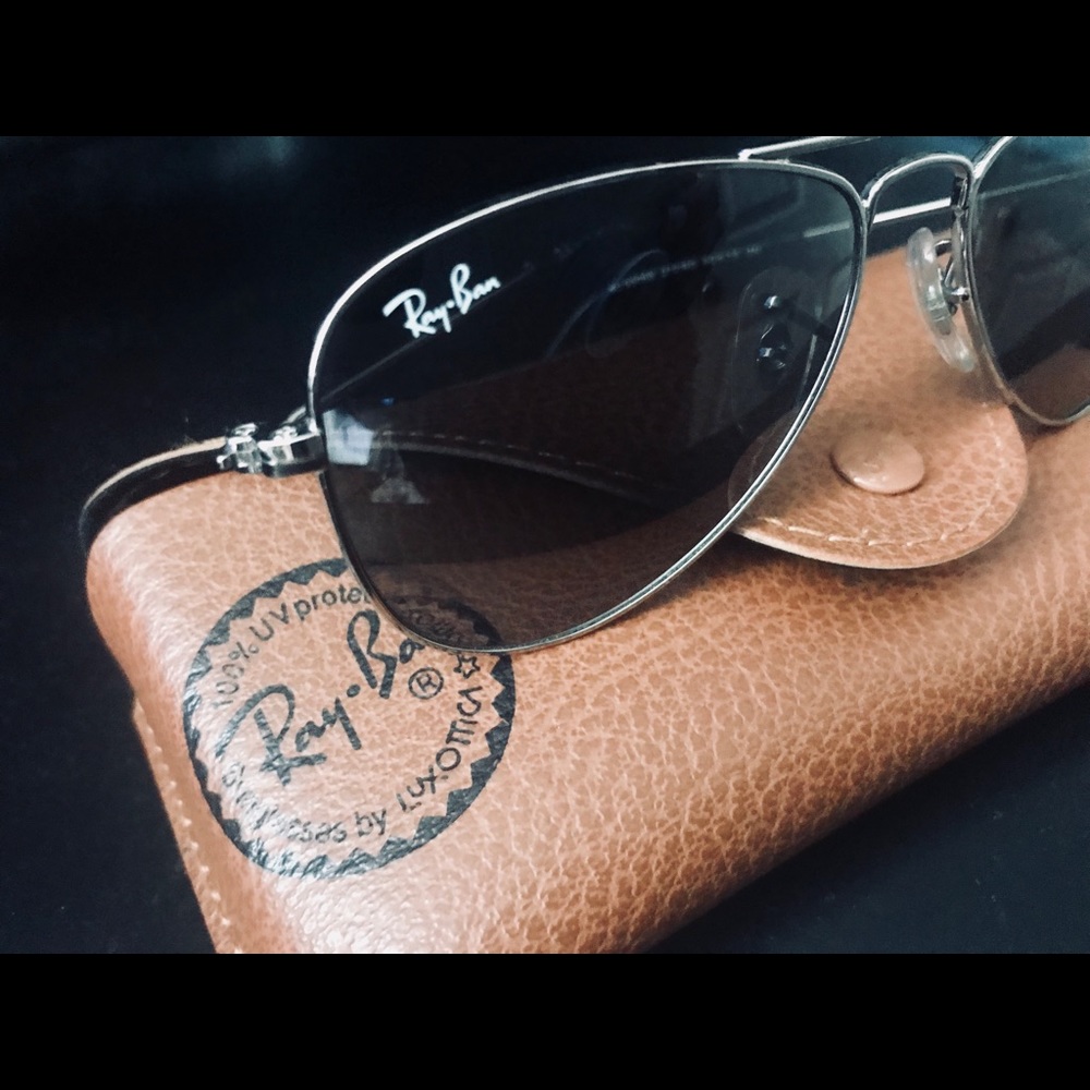 Jr. Ray Ban